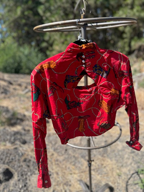 Western Keyhole Top